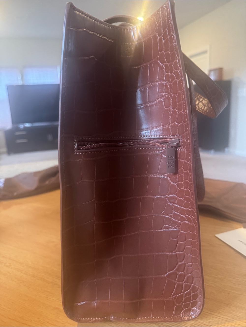BEIS Large Brown Croc-Embossed Tote with Matching Pouch Set - Picture 5 of 15